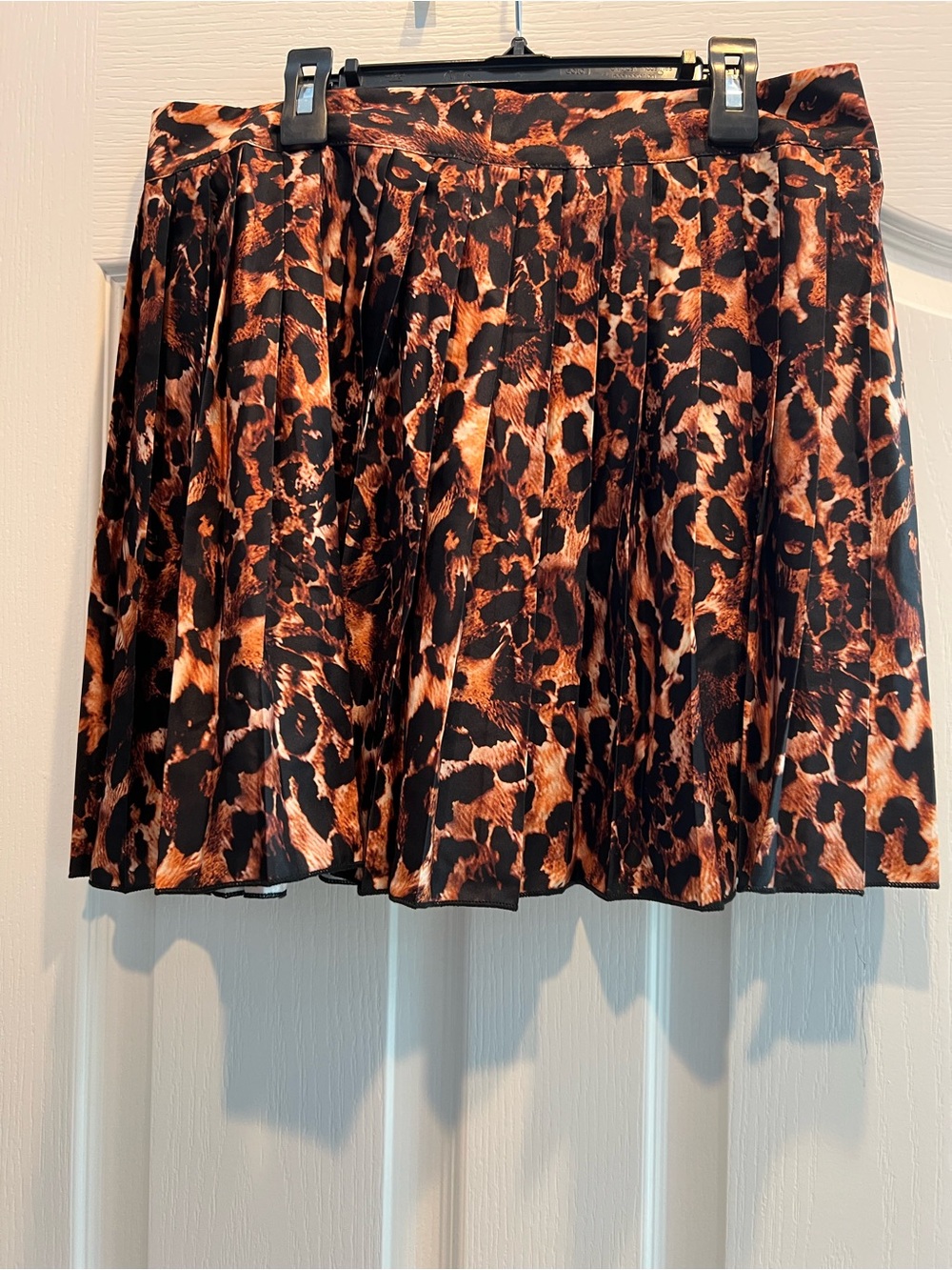 Animal Print Pleated Mini Skirt